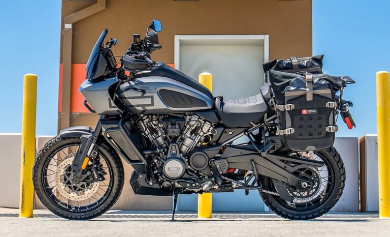 Music and Motorcycles: A Perfect Combination
